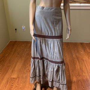 St. Martin's Long Maxi Peasant Style Skirt With Embroidered Flowers Size L